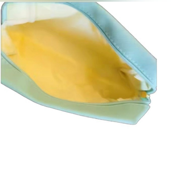 "HAIR" Cosmetic Makeup Bag, Patch Chenille Letter. Multi-colored. - Picture 4 of 4